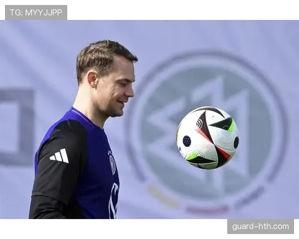 诺伊尔门将职业生涯巅峰状态与转会市场影响分析