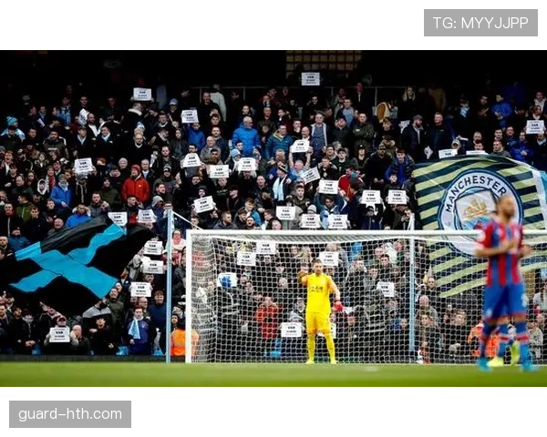 瓦伦西亚球迷抗议持续，球队凝聚力面临考验，当前赛季表现受到制约